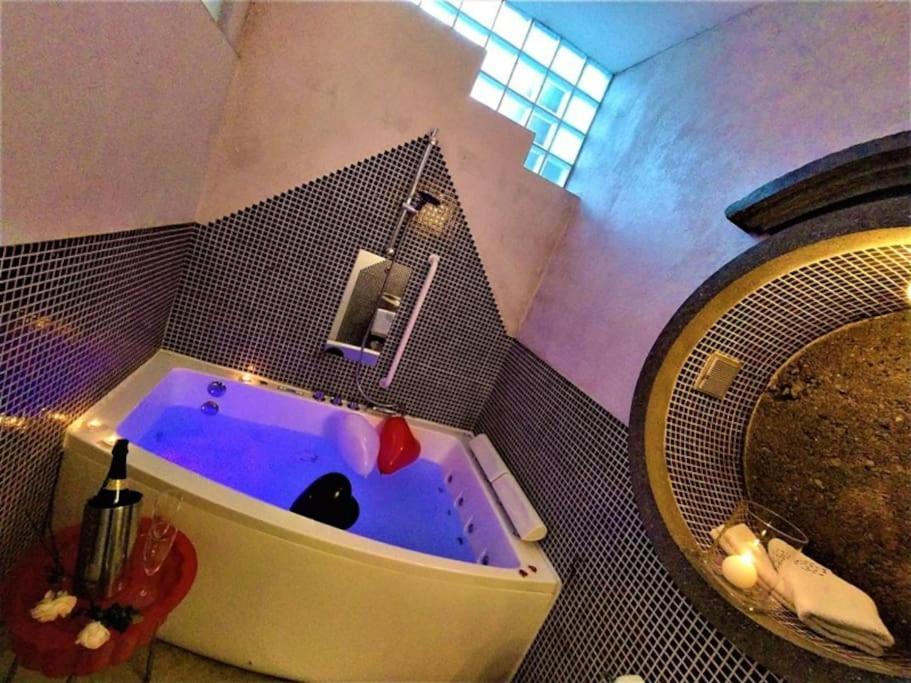 Ferienwohnung Zentral Club Neutron-Jacuzzi Belmonte De Miranda Exterior foto