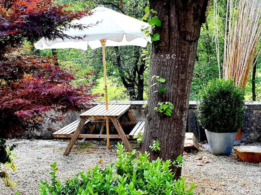 Ferienwohnung Zentral Club Neutron-Jacuzzi Belmonte De Miranda Exterior foto